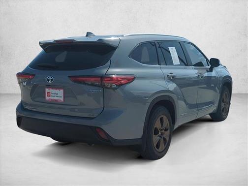 2023 Toyota Highlander Hybrid XLE