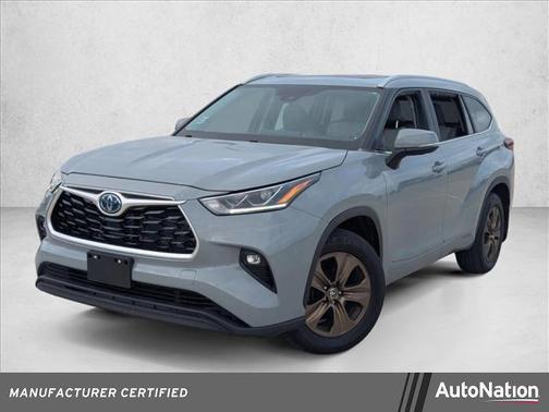 2023 Toyota Highlander Hybrid XLE