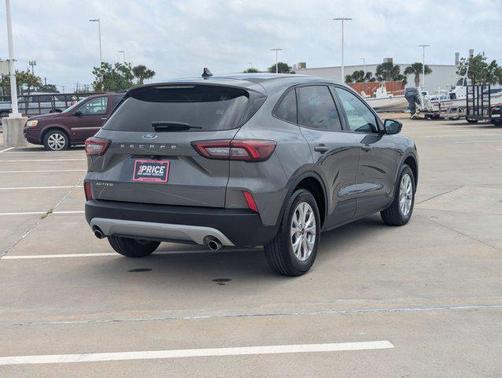 Carbonized Gray Metallic 2025 Ford Escape Active