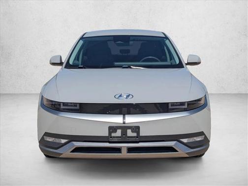 2022 Hyundai IONIQ 5 SE