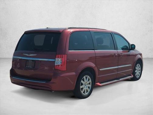 2015 Chrysler Town & Country Touring