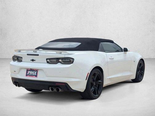 Summit White 2023 Chevrolet Camaro 2SS