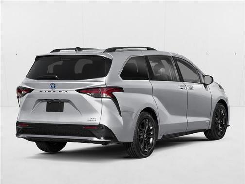 2025 Toyota Sienna XSE 7 Passenger