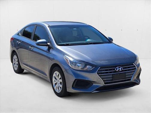 2019 Hyundai Accent SE
