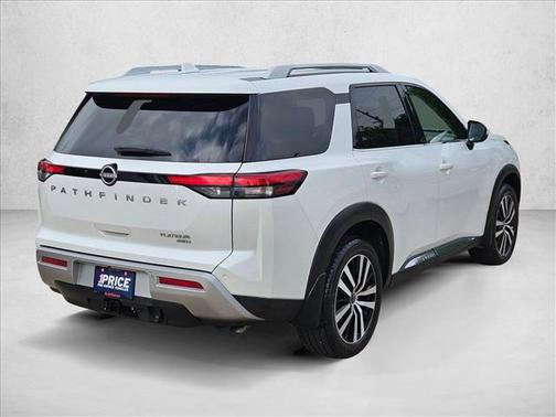 Everest White Pearl Tricoat 2025 Nissan Pathfinder Platinum 4WD