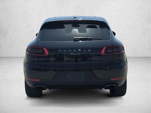 2017 Porsche Macan AWD