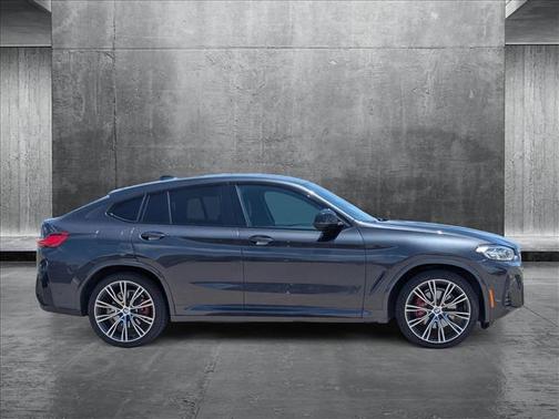 2022 BMW X4 M40i