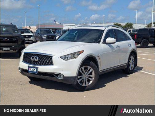 Majestic White 2017 INFINITI QX70 Base