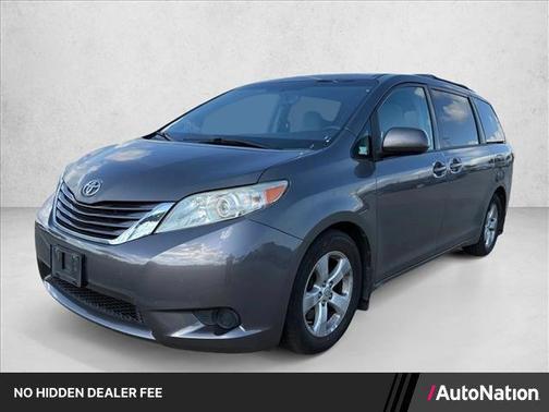 Predawn Gray Mica 2015 Toyota Sienna LE