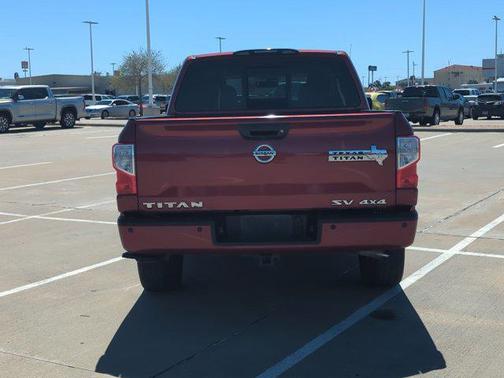 2019 Nissan Titan SV