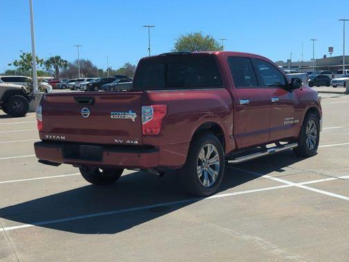 2019 Nissan Titan SV