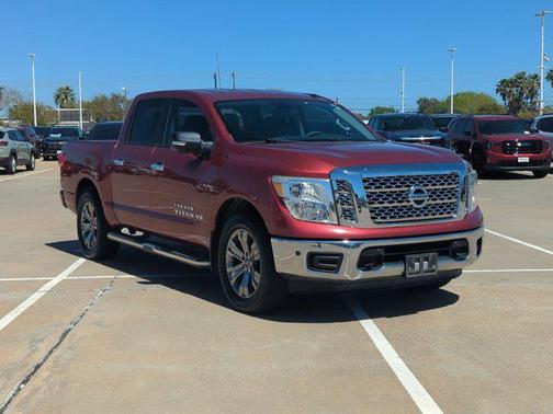 2019 Nissan Titan SV