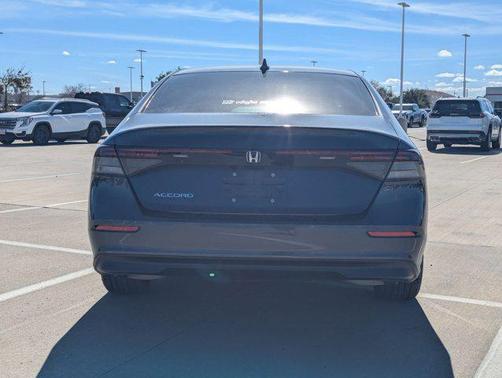 2023 Honda Accord LX 1.5T