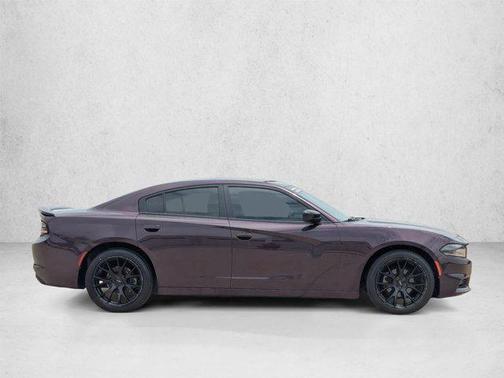 Hellraisin 2021 Dodge Charger SXT