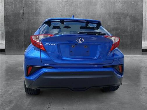 2020 Toyota C-HR XLE