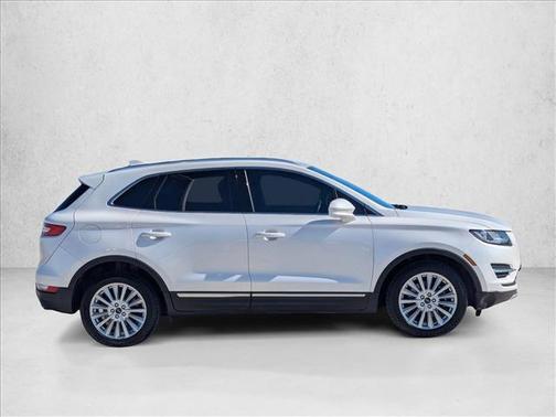 2019 Lincoln MKC Standard