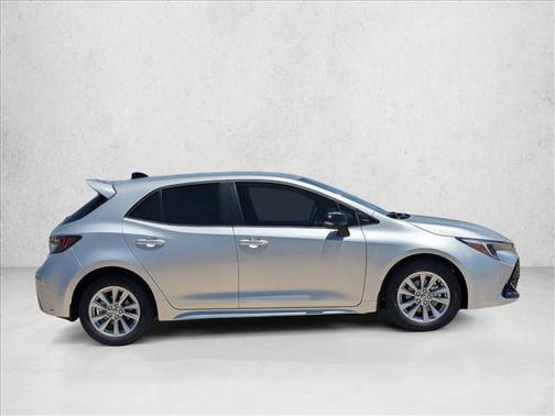 Classic Silver Met 2026 Toyota Corolla SE