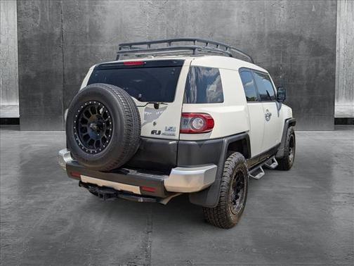 2013 Toyota FJ Cruiser Base