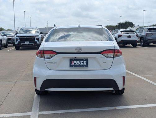 Super White 2021 Toyota Corolla LE