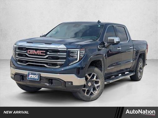 Pacific Blue Metallic 2022 GMC Sierra 1500 SLT