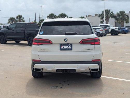 Alpine White 2020 BMW X5 sDrive40i