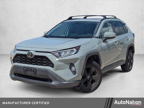 2020 Toyota RAV4 XLE