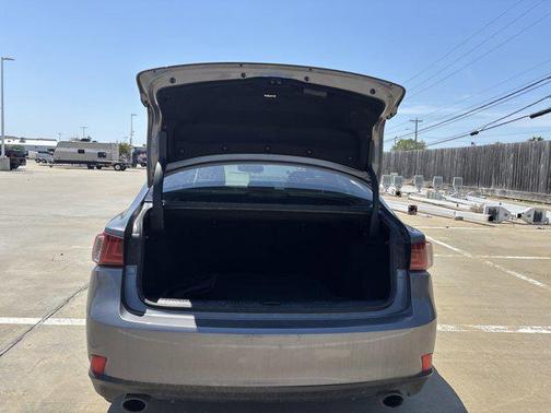 2016 Lexus IS 200t Base