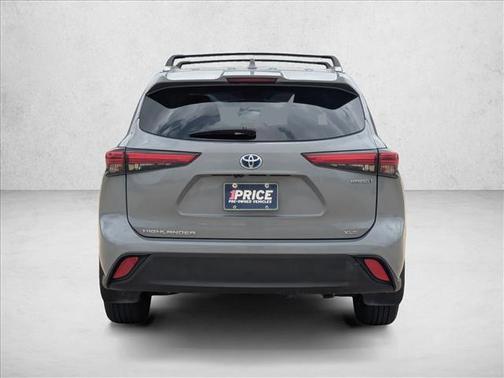 Cement 2023 Toyota Highlander Hybrid XLE