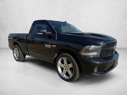 Brilliant Black Crystal Pearlcoat 2015 RAM 1500 Sport