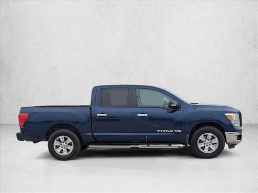 2019 Nissan Titan SV