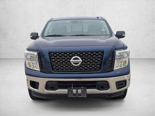 2019 Nissan Titan SV