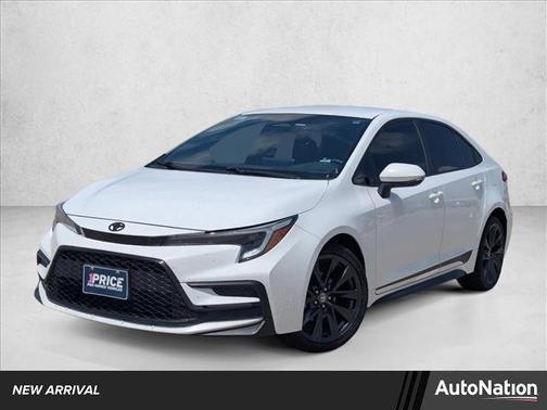 Ice Cap 2023 Toyota Corolla SE