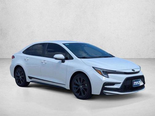 Ice Cap 2023 Toyota Corolla SE