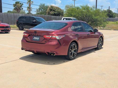 Ruby Flare Pearl 2018 Toyota Camry SE