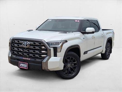 2023 Toyota Tundra Hybrid Platinum