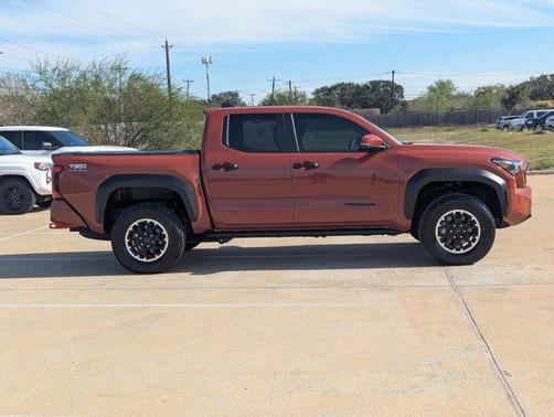 2025 Toyota Tacoma TRD Off Road