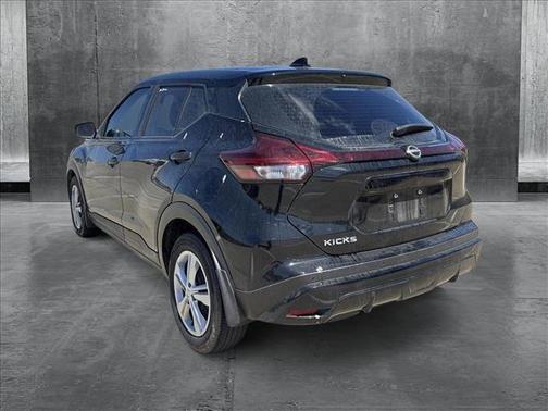 2023 Nissan Kicks S
