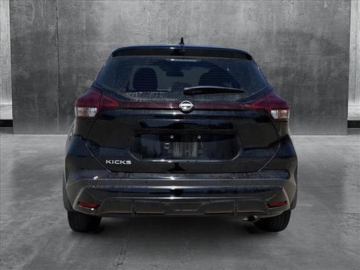 2023 Nissan Kicks S