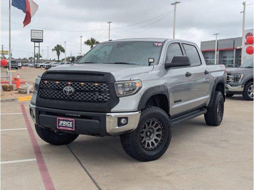 Silver Sky Metallic 2019 Toyota Tundra SR5