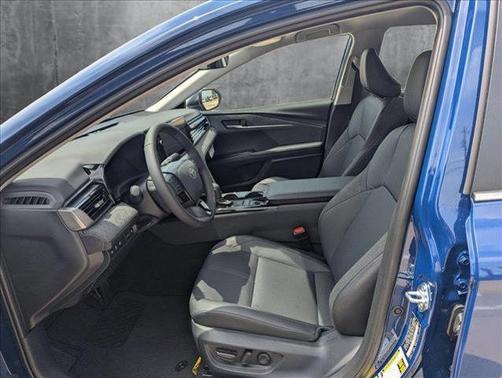 2025 Toyota Camry XLE