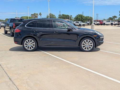 2013 Porsche Cayenne Cayenne