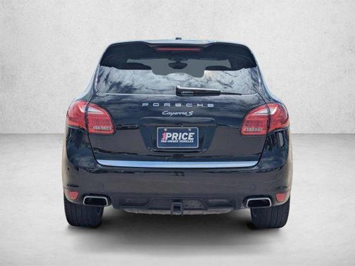 Jet Black Metallic 2013 Porsche Cayenne Cayenne