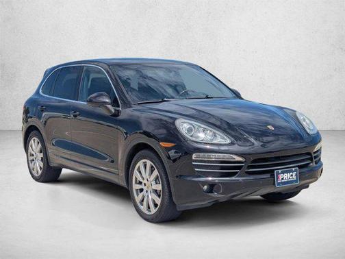 Jet Black Metallic 2013 Porsche Cayenne Cayenne
