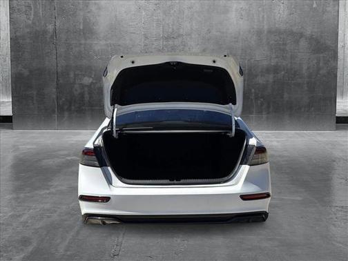 2024 Honda Accord Hybrid Base