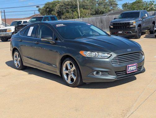 2015 Ford Fusion SE