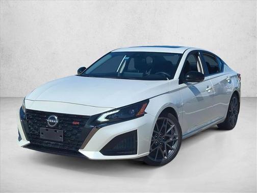 2024 Nissan Altima SR VC-Turbo FWD