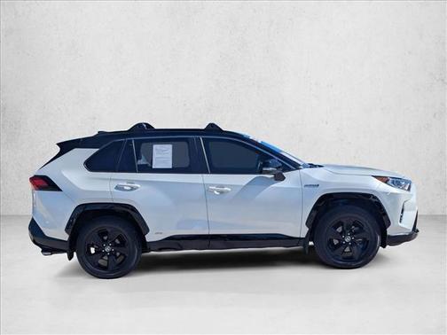 2020 Toyota RAV4 Hybrid SE