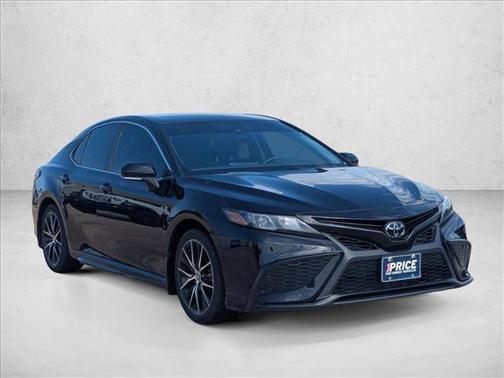 Midnight Black Metallic 2023 Toyota Camry SE