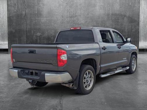 2017 Toyota Tundra SR5