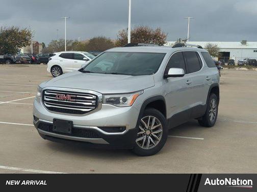 2017 GMC Acadia SLE-2